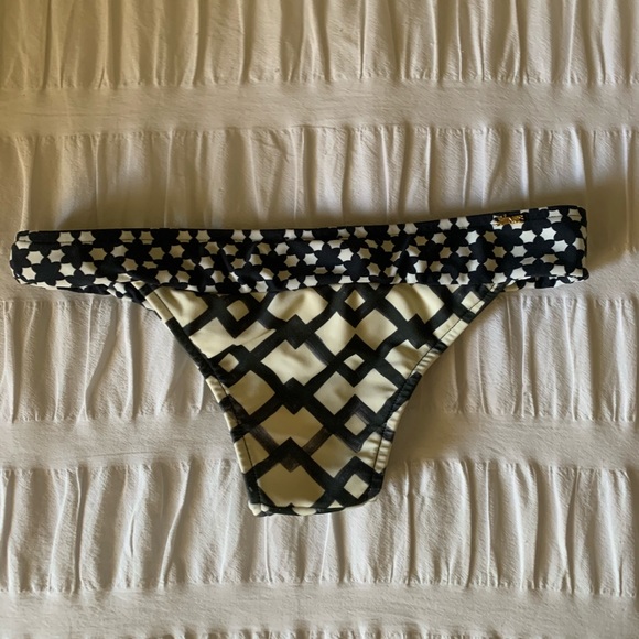 Salinas two piece patterned swimsuit - top - Picture 5 of 7